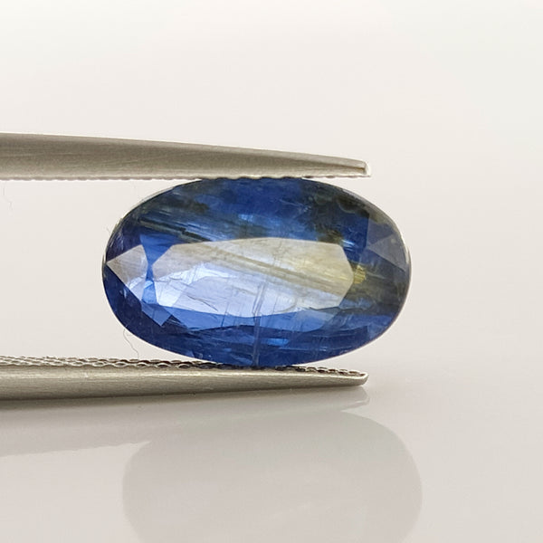 Kyanite 11.9x7.3mm Oval Faceted Gemstone